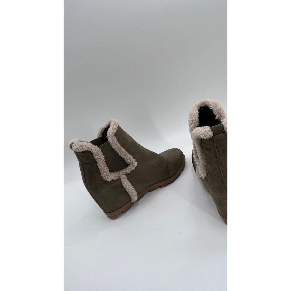 Sugar Haylei Hidden Heel Fur Trim Ankle Booties Olive Green Apres Ski Nordic